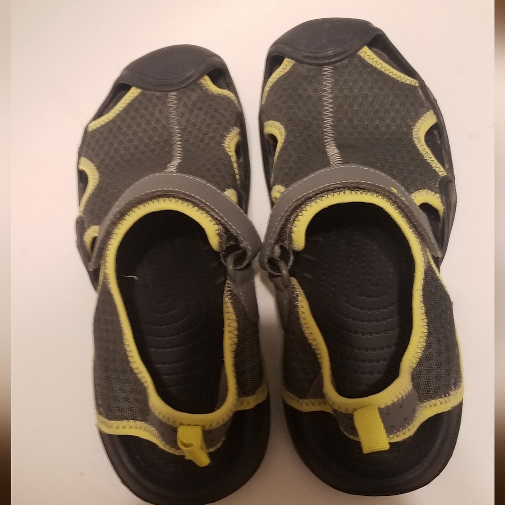 Crocs Gray and Yellow Sandals 9M - Picture 2 of 3